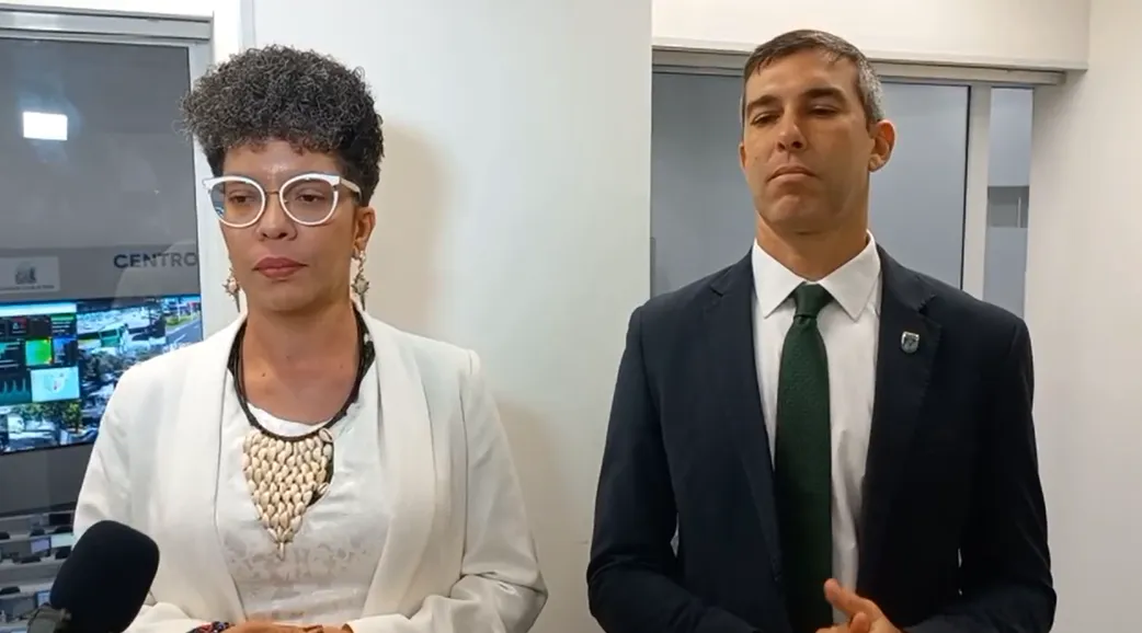 Na foto: secretária de Promoção da Igualdade Racial (Sepromi), Ângela Guimarães e o secretário de Segurança Pública da Bahia (SSP-BA), Marcelo Werner