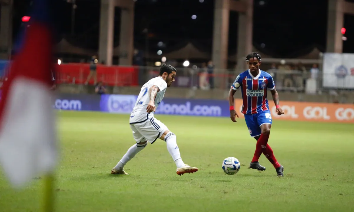 Bahia e Cruzeiro empatam em jogo de quatro gols pelo Campeonato