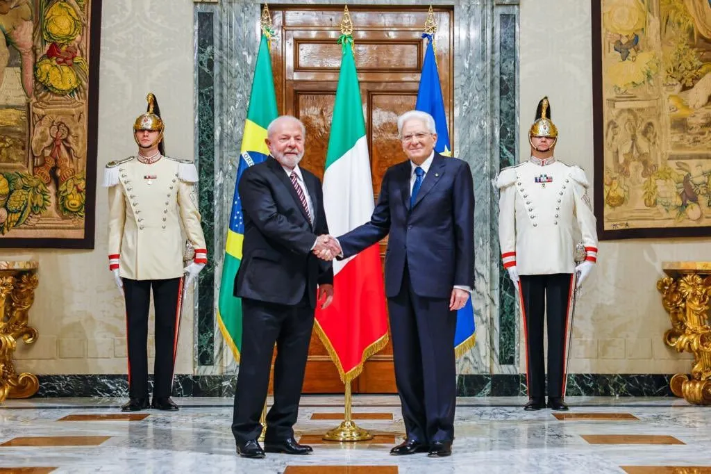 Lula com o presidente da Itália, Sergio Mattarella, no Palazzo Quirinale