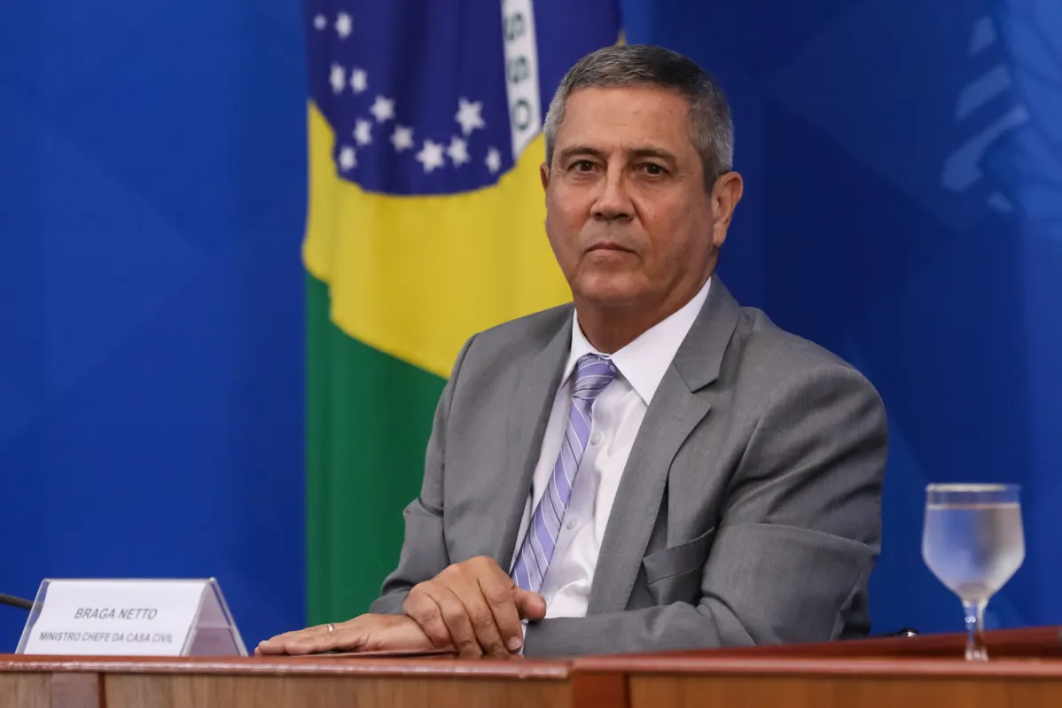 Braga Netto também tinha a possibilidade de ficar inelegível no julgamento de Bolsonaro