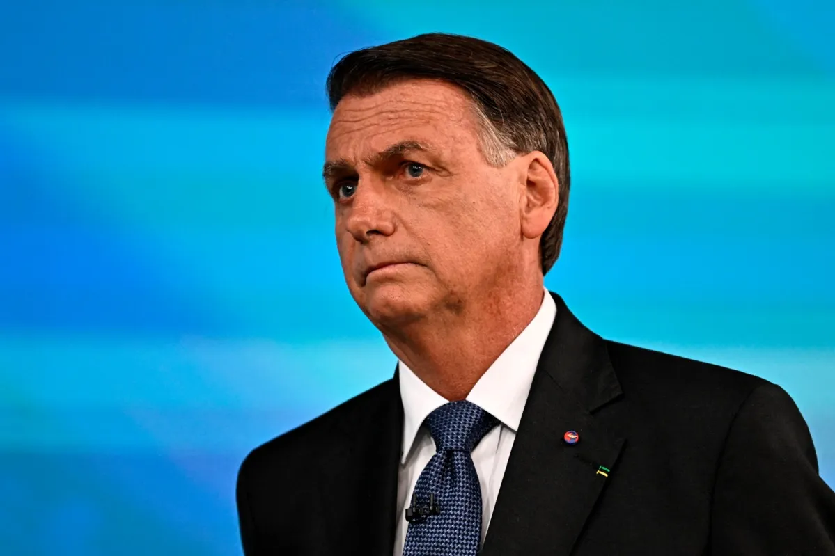 Condenado por abuso de poder político e uso indevido dos meios de comunicação social, Bolsonaro fica inelegível por 8 anos