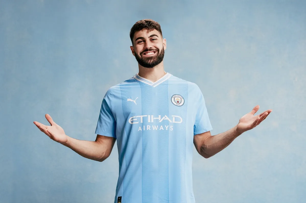 Zagueiro croata Josko Gvardiol assina com Manchester City | A TARDE