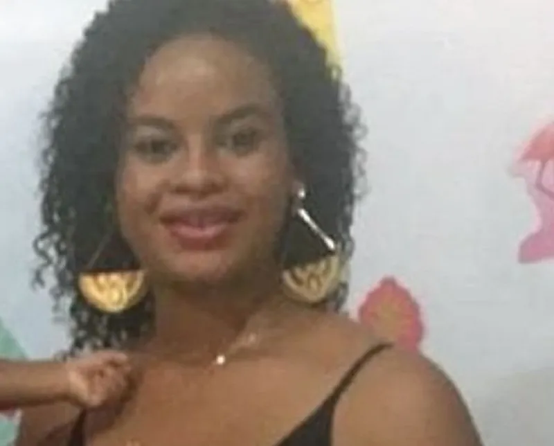 Sabrina Luiza Souza Bonfim foi morta com tiro na cabeça