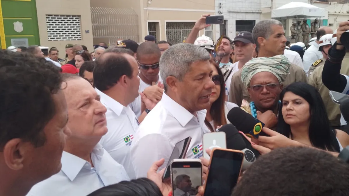 Adolfo, Geraldo e Jerônimo chegaram juntos à Lapinha para o desfile do Dois de Julho