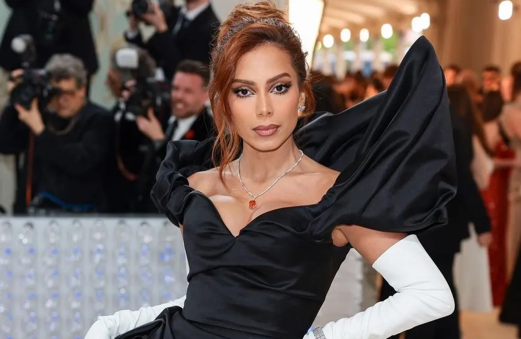 Anitta está em Istambul para se apresentar na abertura da final da Champions League