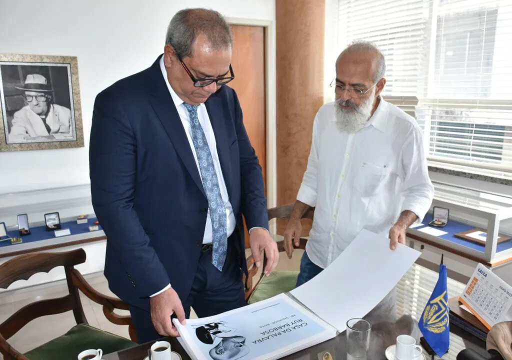 Vereador Carlos Muniz e o jornalista Ernesto Marques