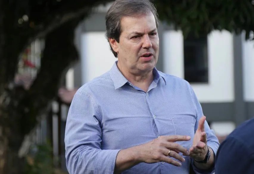 Provocação de Zé Trindade foi feita nas redes sociais
