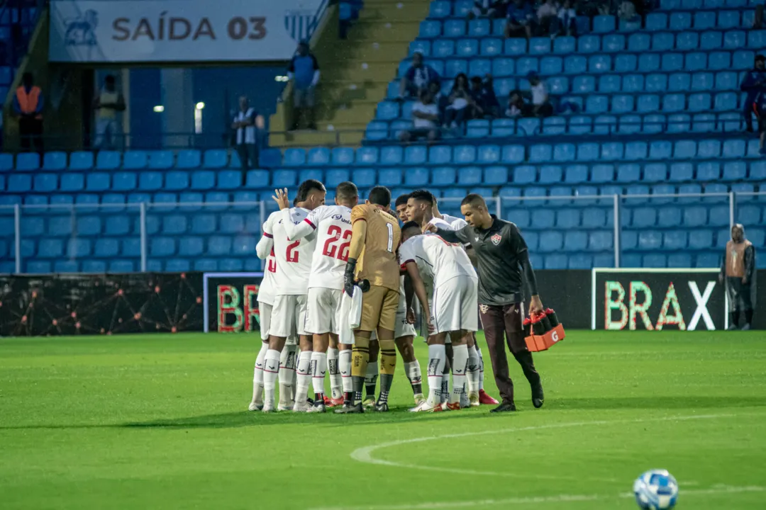 Rubro-Negro chegou aos 19 pontos na Série B e segue momentaneamente na liderança