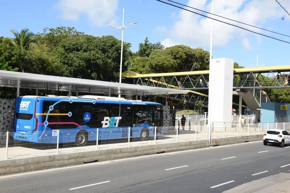 Tramo 1 do BRT de Salvador, na Av. Antônio Carlos Magalhães