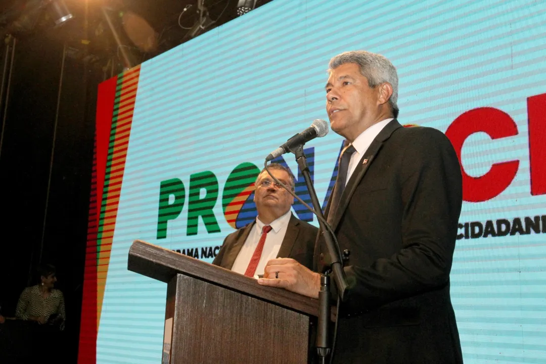 Governador Jerônimo Rodrigues no lançamento do Pronasci 2 no Centro Histórico