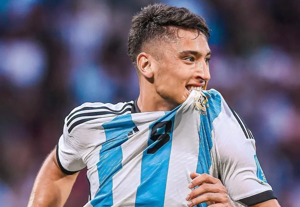 Alejo em campo pela seleção argentina sub-20