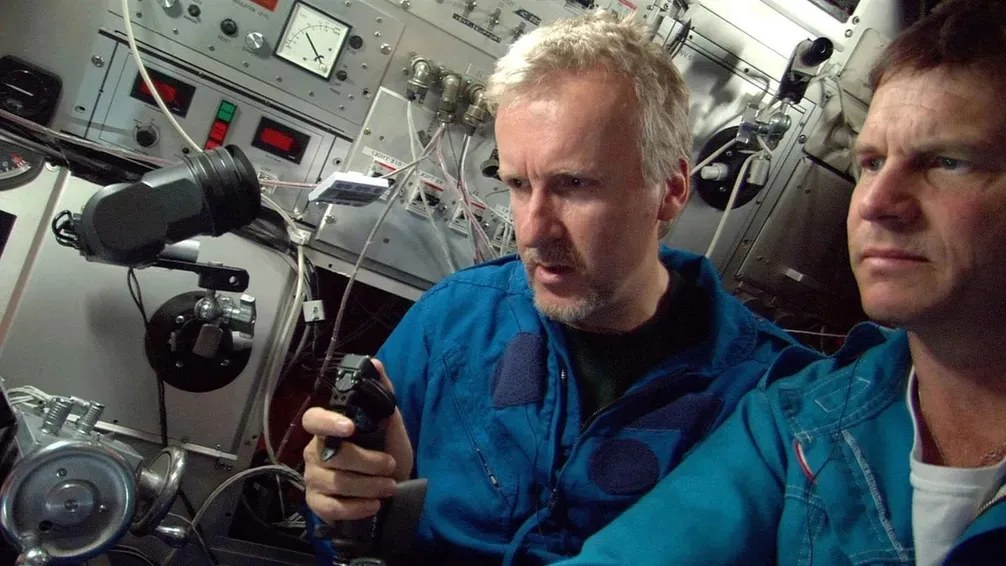 James Cameron em documentário sobre seus mergulhos aos destroços do Titanic