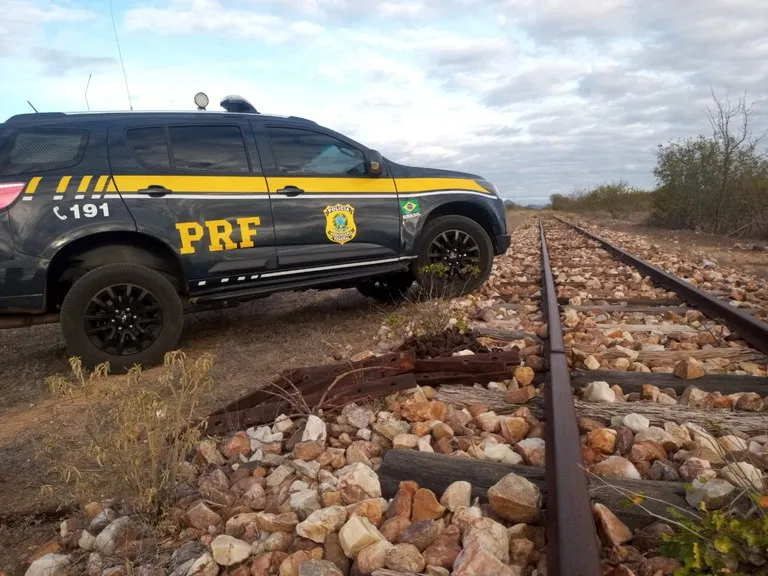 PRF  fazia ronda na altura do km 58 da rodovia