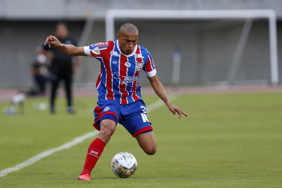 Nino Paraíba na partida entre Bahia x Ceará pela Copa do Nordeste 2021