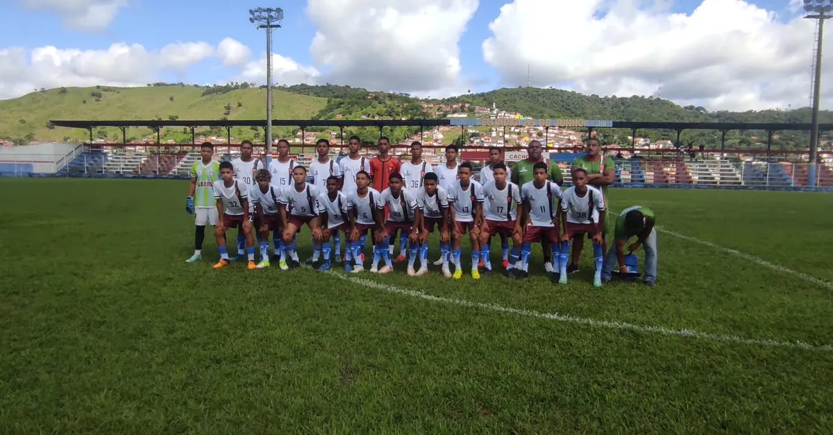 A Seleção de Barra, que veio da fase regional, conquistando a eliminatória de Ibotirama, lidera o grupo G da competição e chama a atenção dos outros clubes pelos resultados