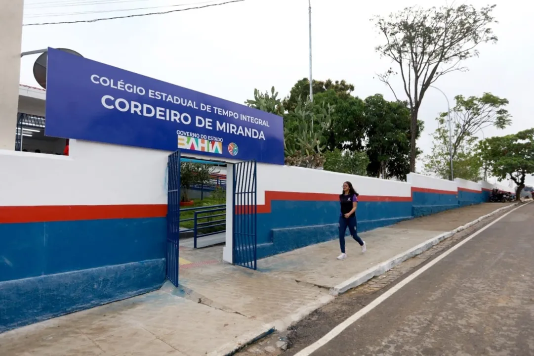 Colégio Estadual Cordeiro de Miranda, em Itaju do Colônia, no Sul da Bahia