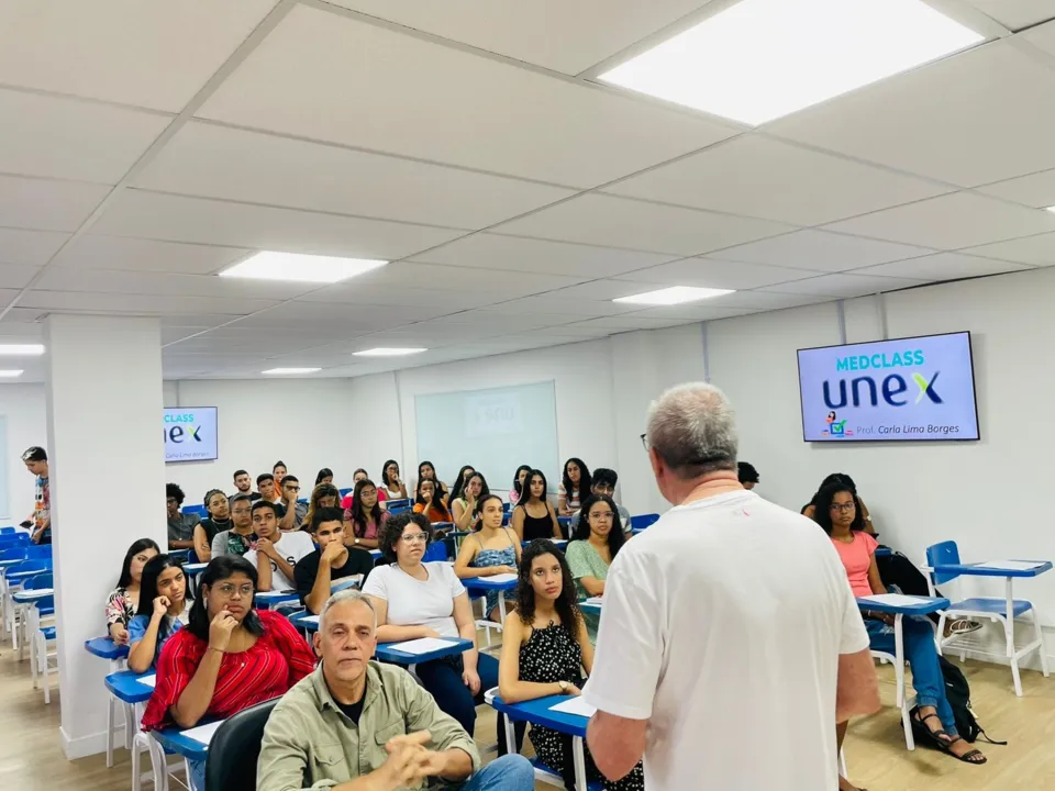 Imagem ilustrativa da imagem Faculdade faz revisão gratuita para vestibular de Medicina em Salvador