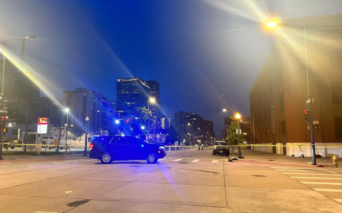 Ao menos 10 pessoas foram baleadas na festa do título do Denver Nuggets