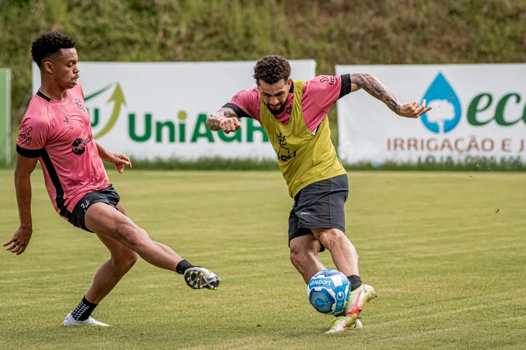 Elenco rubro-negro trabalha na Toca do Leão com foco no jogo contra o Guarani