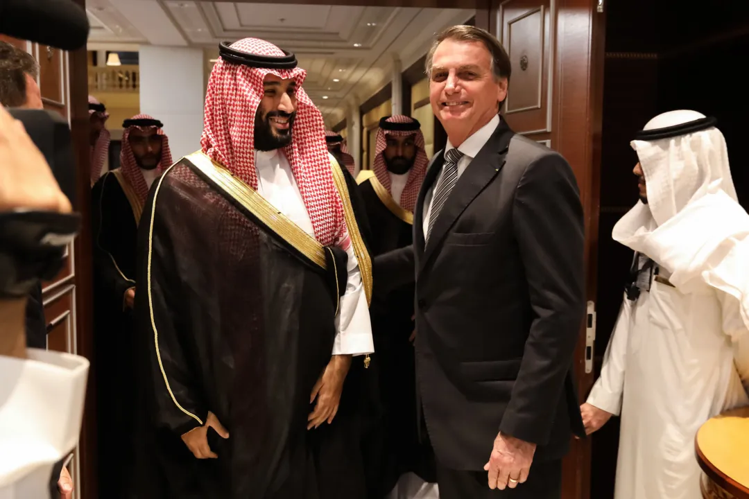 Bolsonaro em encontro com ncontro com Mohammed bin Salman, Príncipe Herdeiro do Reino da Arábia Saudita, em 2019