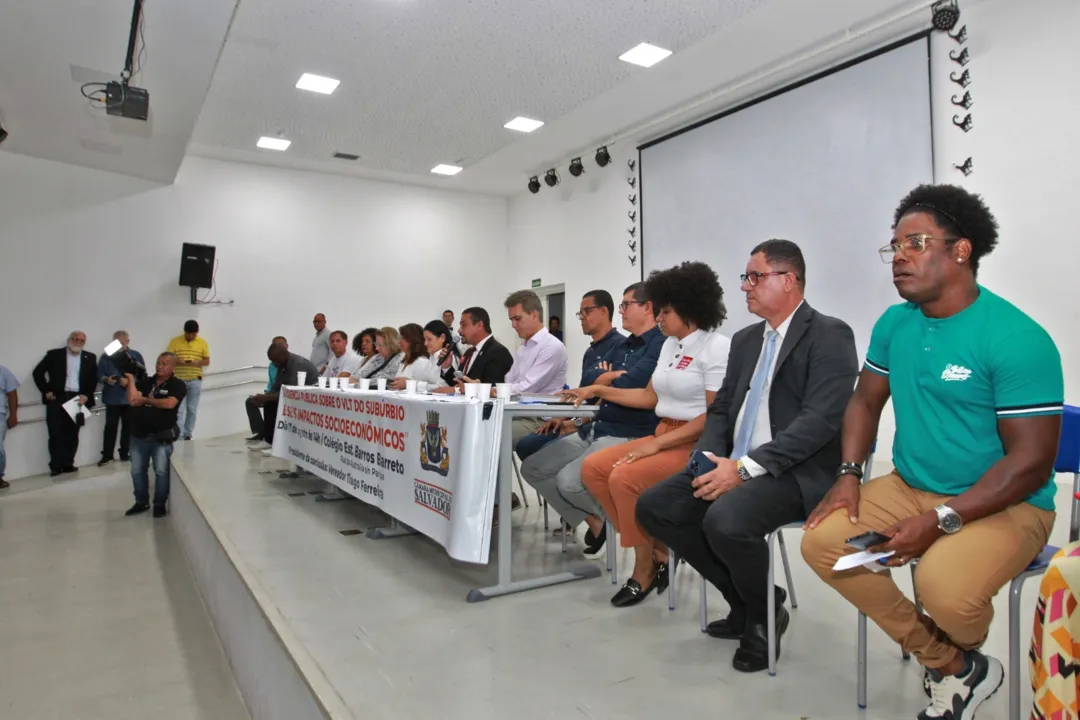 Encontro com moradores do Subúrbio aconteceu nesta quinta