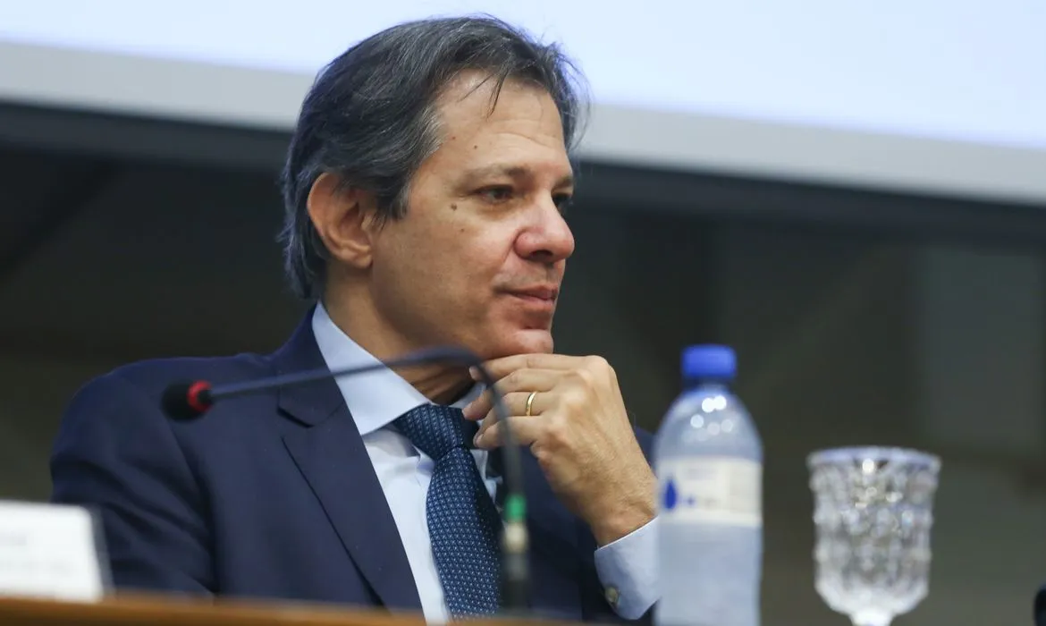 Legislação tributária no Brasil é uma "colcha de retalhos", disse Haddad