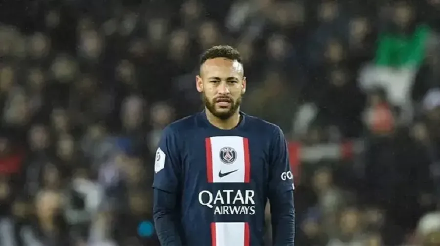 Neymar ainda não comentou oficialmente sobre a revelação