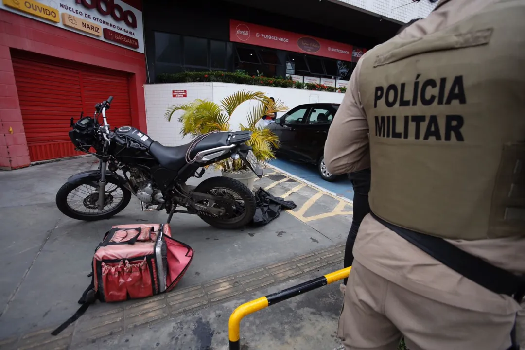 Ataque aconteceu na Avenida Tancredo Neves