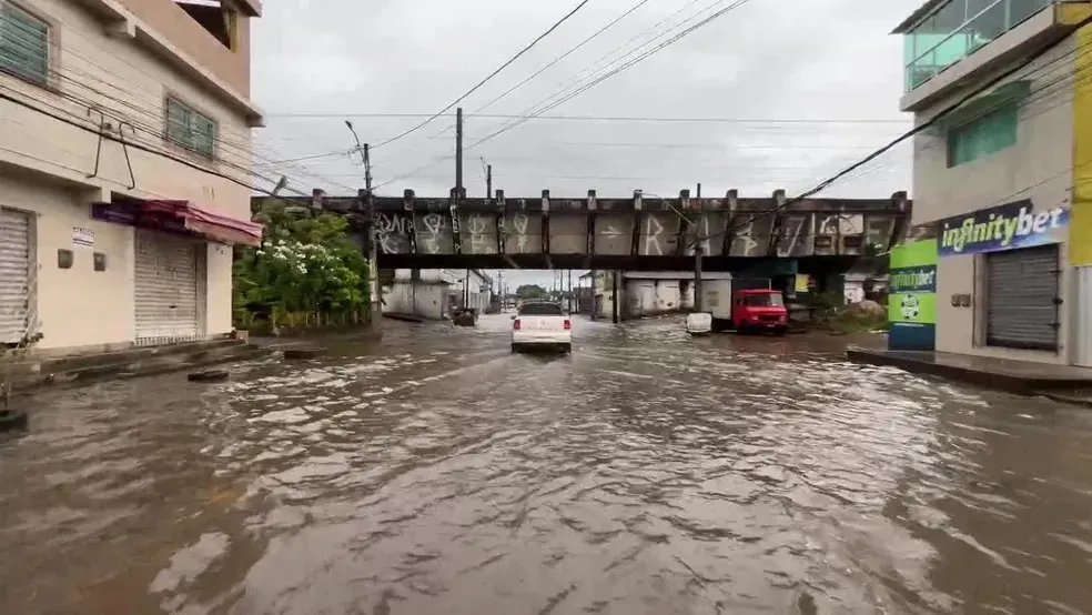 Seis abrigos foram disponibilizados em Recife para aqueles que precisam deixar suas casas