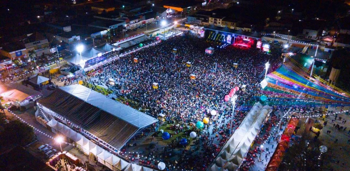 Comemoração aconteceu no Estádio Municipal