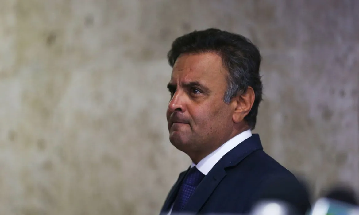 Em 2017, a Procuradoria-Geral da República acusou Aécio de ter recebido R$ 2 milhões em propina do grupo J&F