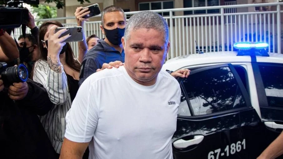 As provas que indicam a participação de Maxwell tiveram como base a colaboração premiada de outro acusado, o ex-Policial Militar Élcio de Queiroz