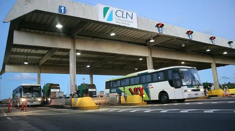 CLN alega que contrato não a obriga a investir em abrigos para passageiros do transporte coletivo