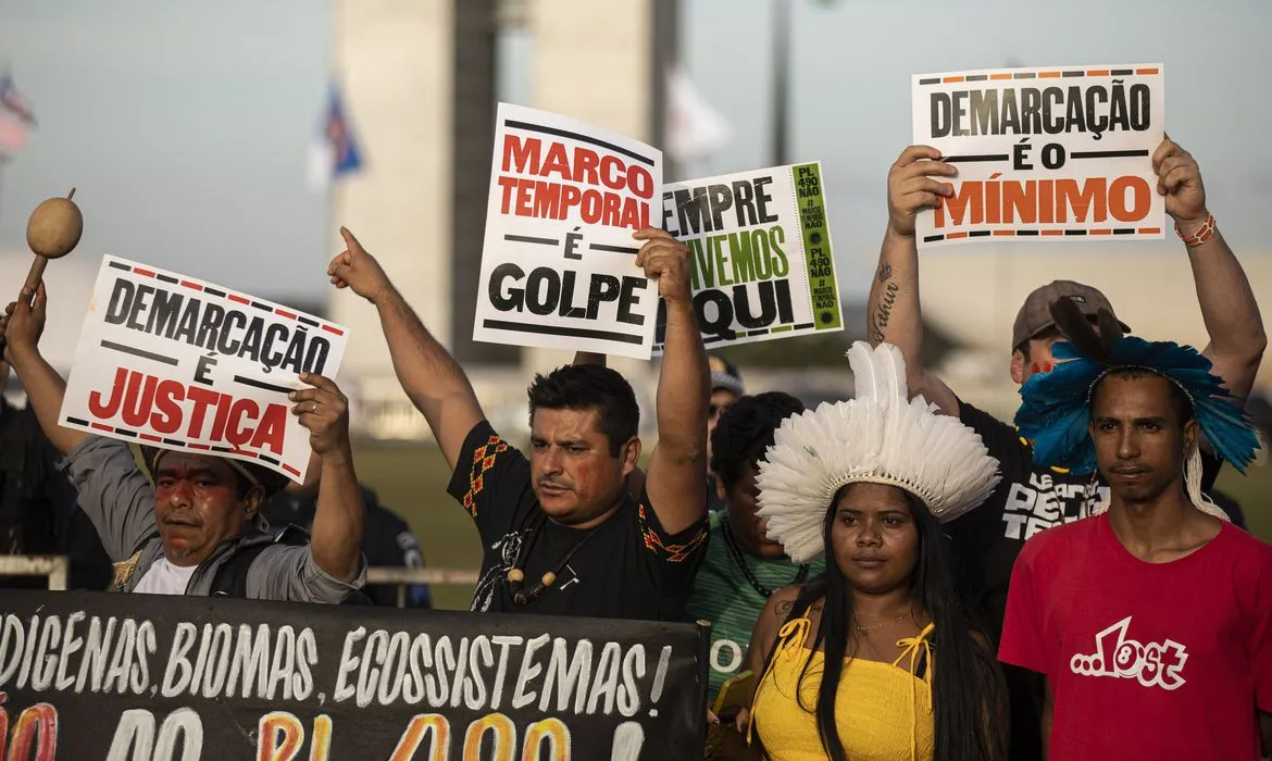 Esquerda batia que a tal lei repetia a estratégia do colonizador, assassina, genocida
