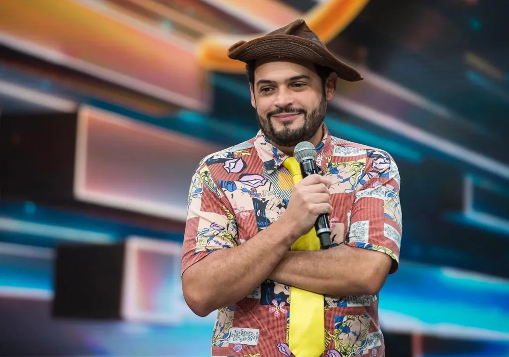 Humorista contou que teve crise após gatilho na volta de show