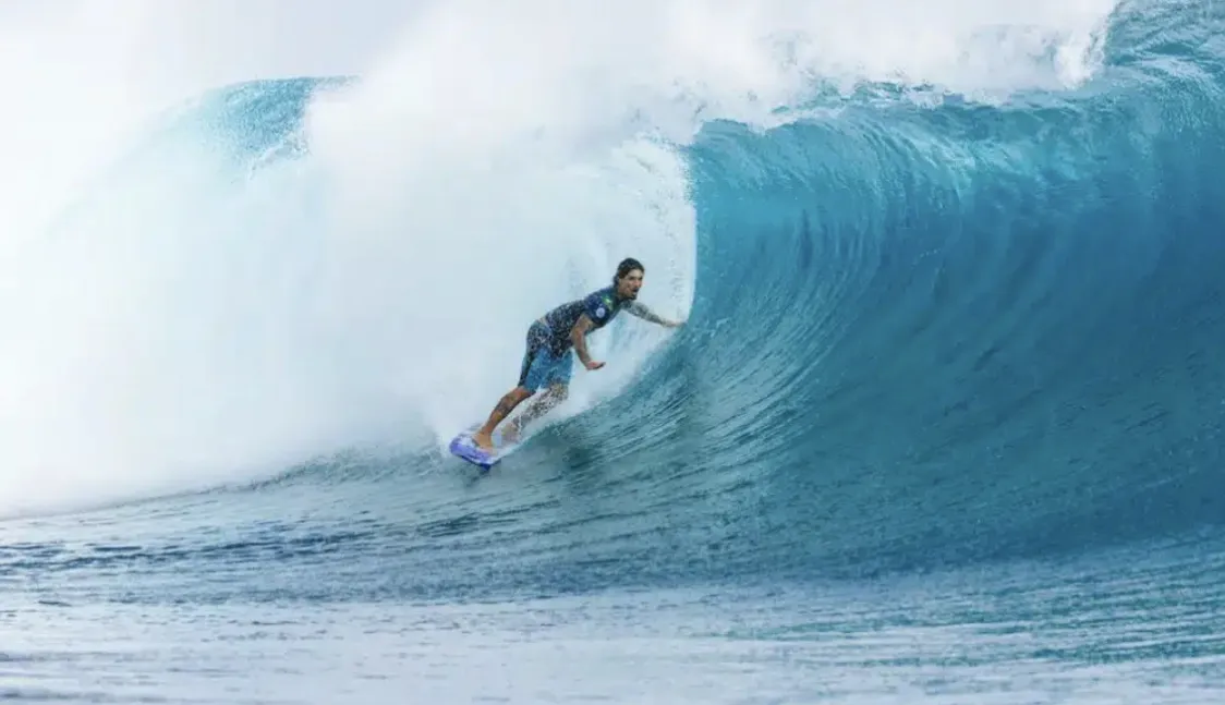 Brasileiro precisa vencer a etapa de Taiti para se classificar para o WSL Finals