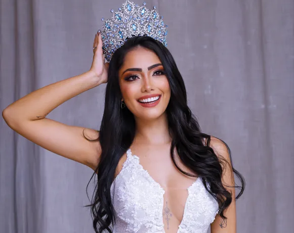 A barrestivense venceu 19 jovens baianas e foi consagrada Miss Universo Bahia 2023