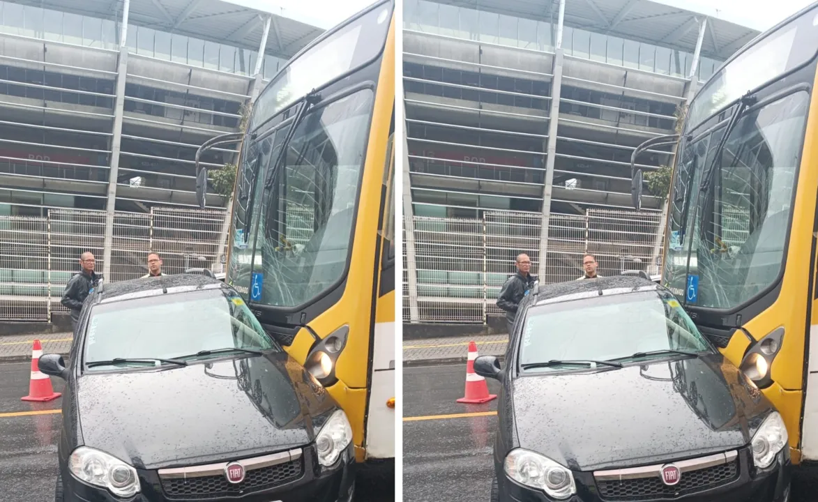 Impacto do ônibus no carro de modelo Fiat Palio