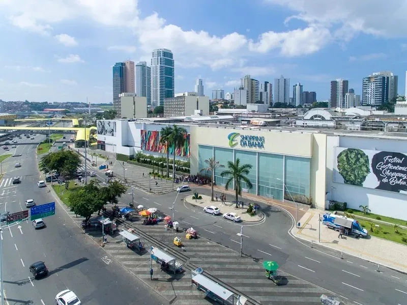 Shopping da Bahia já está com funcionamento normal