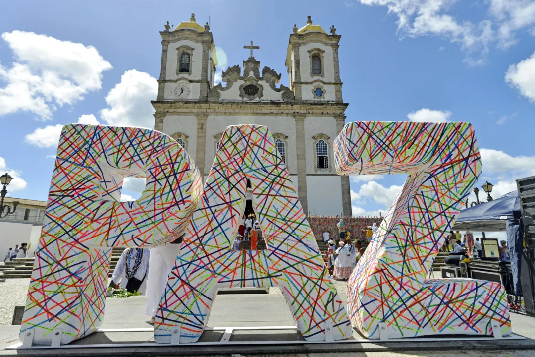 Padre entra em disputa com Irmandade por gestão da Basílica do Bonfim