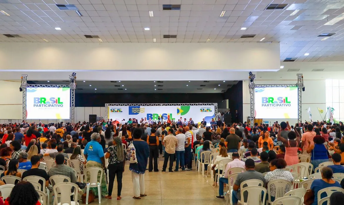 Sugestões de políticas públicas e ações governamentais dos cidadão podem ser adotadas pelo governo federal