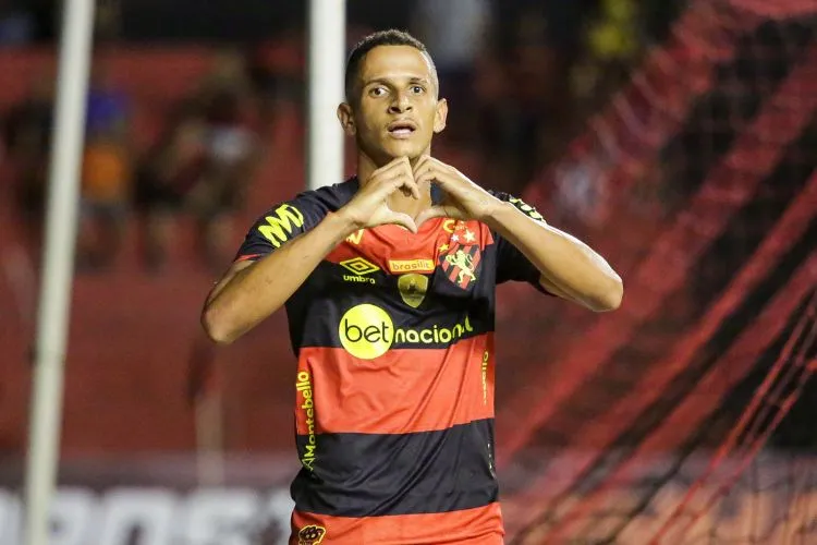 Atacante é um dos destaques do Sport nesta temporada