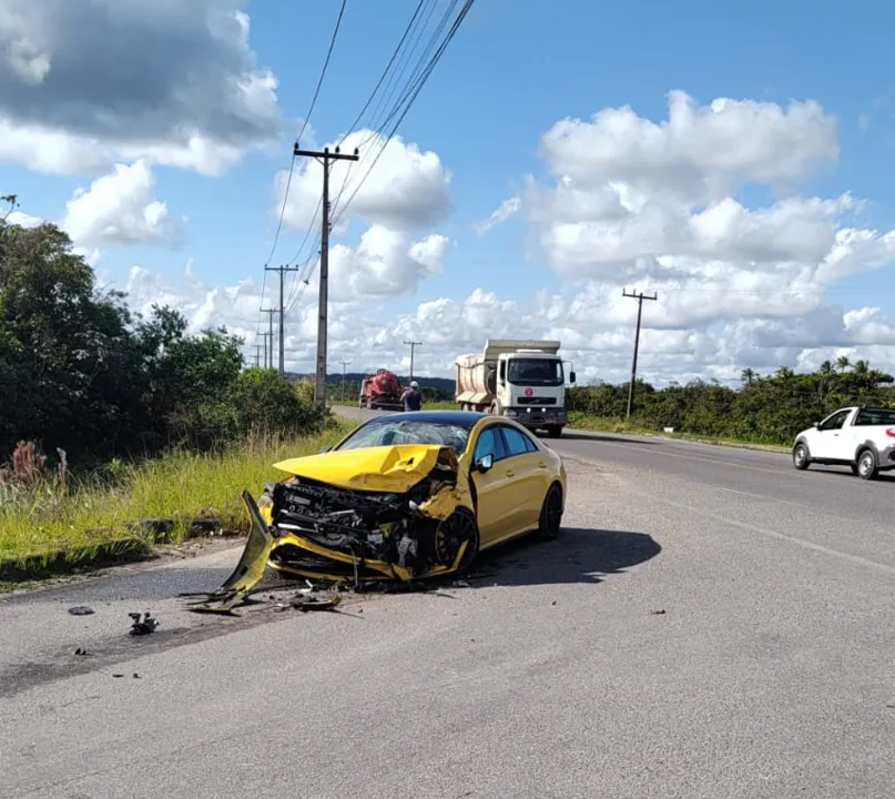 Carro de Raul teria se chocado com o fundo de uma carreta