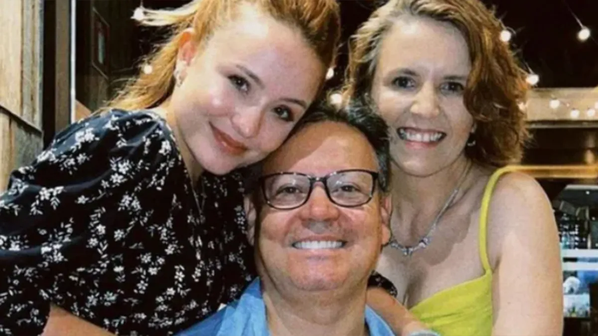 Larissa Manoela é filha única de Silvana e Gilberto Taques