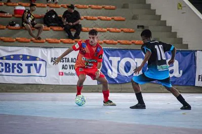 Cerca de 400 atletas com até 18 anos participarão do torneio anual