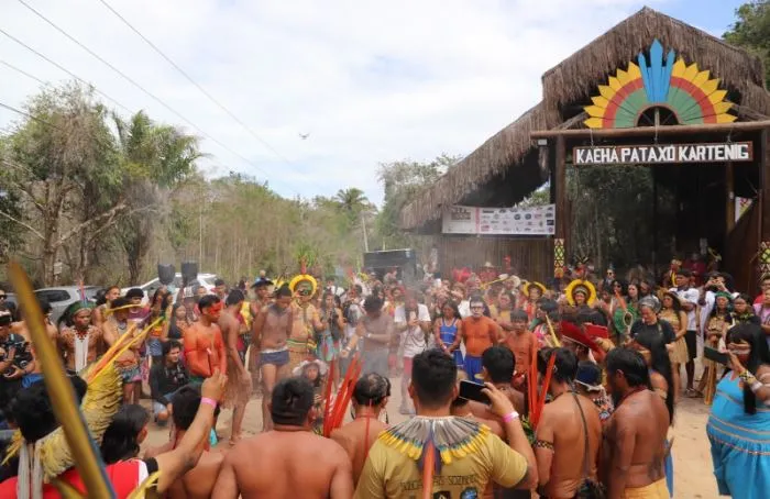 A Setur também divulga as experiências que os turistas podem ter no território em que o Brasil foi descoberto