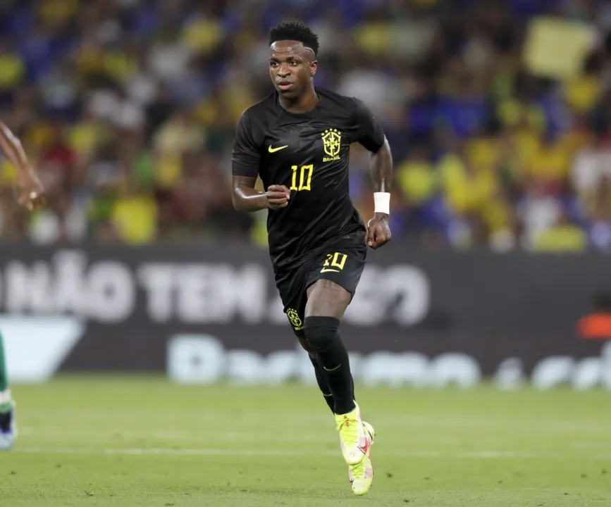 Por luta antirracista, Seleção Brasileira utilizou pela primeira vez uma camisa preta