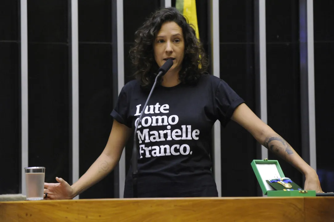 Monica diz ter recebido a ameaça no dia 14 de agosto