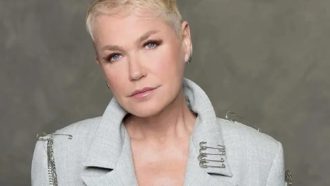 Xuxa também falou sobre os boatos de suas bonecas serem possuídas