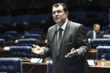 Imagem ilustrativa da imagem Alcolumbre confirma Eduardo Braga como relator no Senado